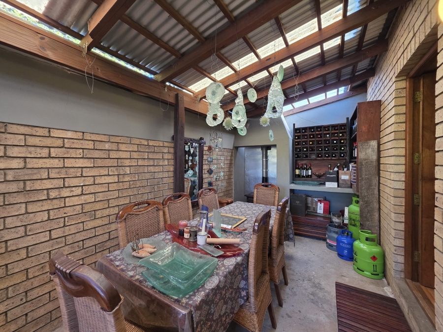 3 Bedroom Property for Sale in Wavecrest Eastern Cape